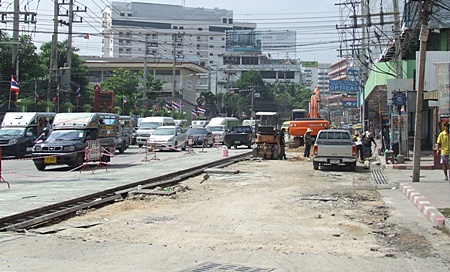 Traffic is a mess in South Pattaya - but officials promise construction will be done by December 23. We can only hope they mean this year.